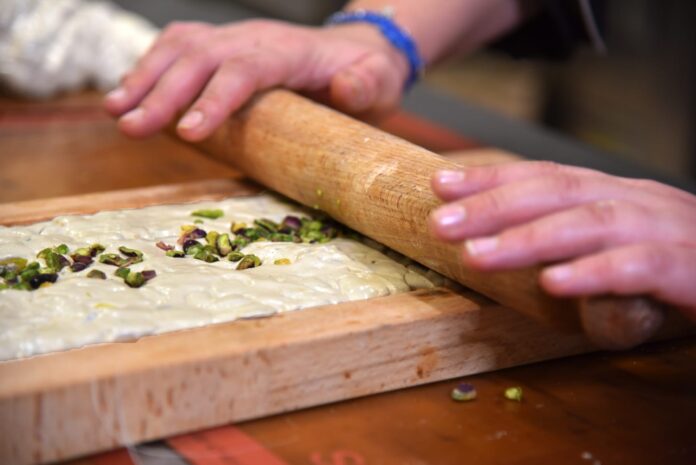 Il Torrone Tradizionale Di Caltanissetta