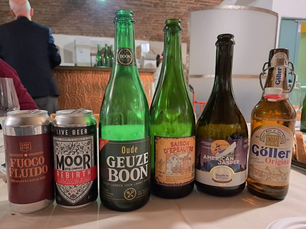 Slow Food Torino Città presenta la serata Birre e Salumi al ristorante La Piazza dei Mestieri 11 Slow Food Torino - Birre e Salumi - La Piazza dei Mestieri