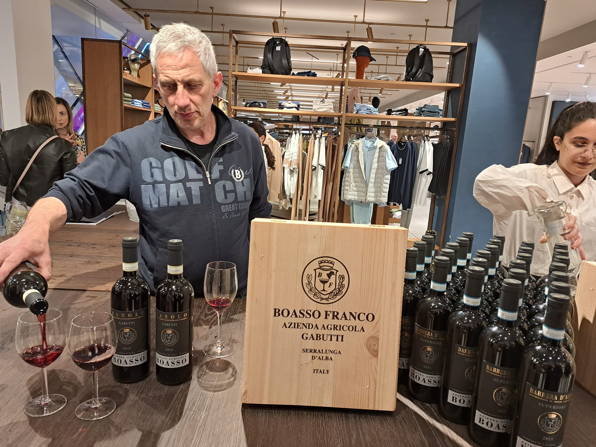 Shopping e beneficenza: l'evento "Lascia il Segno" alla Rinascente di Torino 11 Shopping Night "Lascia il Segno" Rinascente