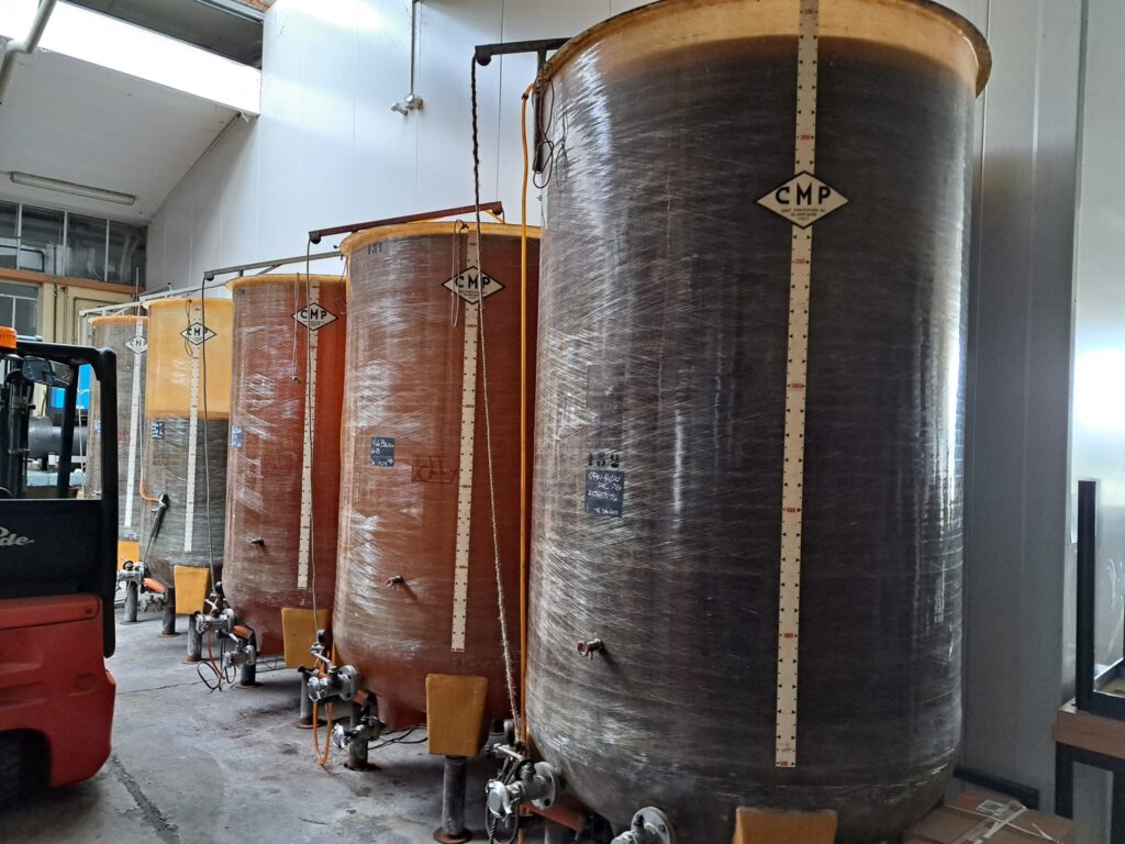 Esplorando la Cantina della Serra di Piverone 9 Esplorando la Cantina della Serra di Piverone