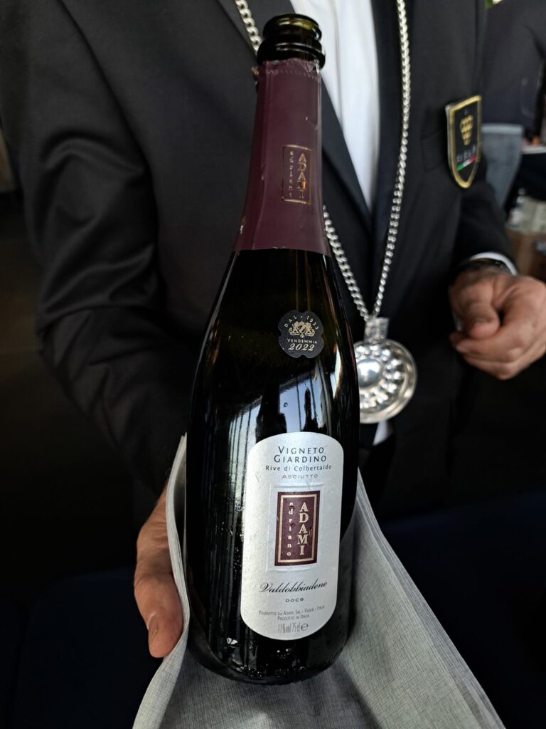 La degustazione dei vini premiati dalla guida Berebene 2024 del Gambero Rosso al Mercato Centrale di Torino 2 Berebene 2024 Gambero Rosso Torino