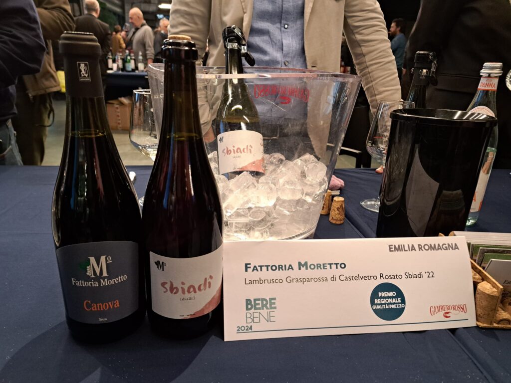 La degustazione dei vini premiati dalla guida Berebene 2024 del Gambero Rosso al Mercato Centrale di Torino 15 Berebene 2024 Gambero Rosso Torino