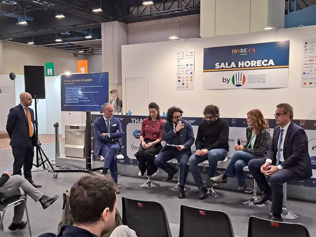 Tavola Rotonda Horeca Expoforum Torino 2024: un lavoro di squadra per il futuro dell'Horeca 1 Tavola Rotonda Horeca Expoforum Torino