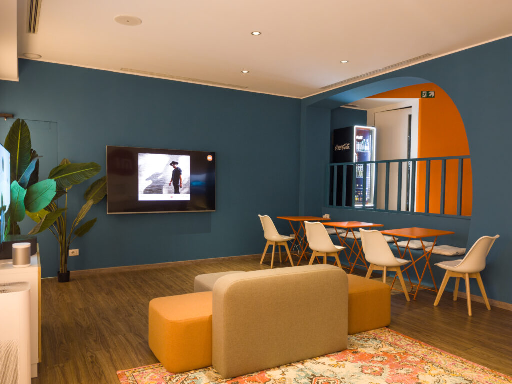 Xiaomi Café: a Milano il primo hub Smart Life dove innovazione e gusto si fondono 7 Xiaomi Café: a Milano il primo hub Smart Life dove innovazione e gusto si fondono