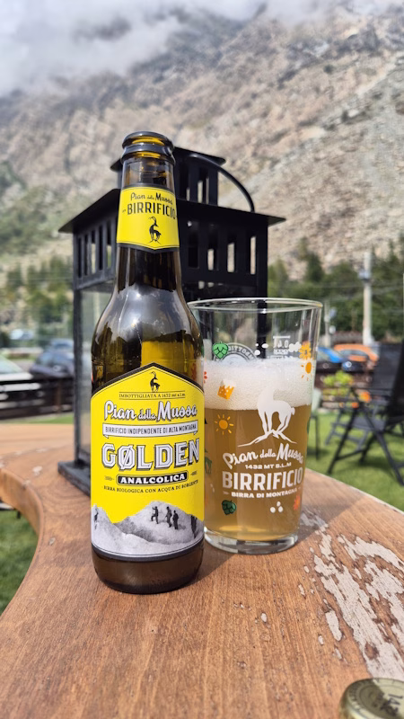 Purezza ad alta quota e visione d'impresa: Pian della Mussa lancia Golden e svela il suo modello di montagna 1 Purezza ad alta quota e visione d'impresa: Pian della Mussa lancia Golden e svela il suo modello di montagna