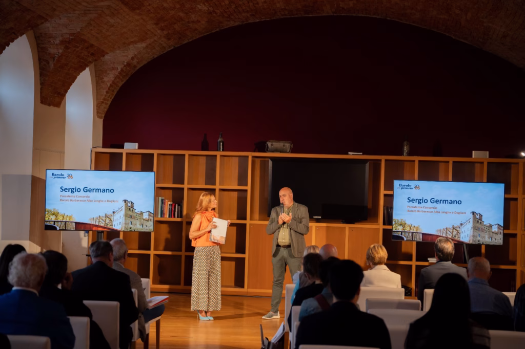 Barolo en primeur 2026, Vigna Gustava e bottiglie storiche all’asta da Christie’s, 23 ottobre 2026 2 Barolo en primeur 2026 conferenza stampa