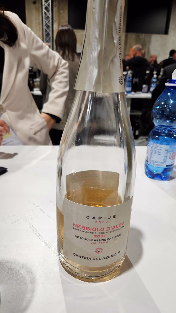 Grandi Langhe 2026: due giorni torinesi tra le bollicine di Alta Langa ed Erbaluce nel respiro effervescente delle OGR di Torino
