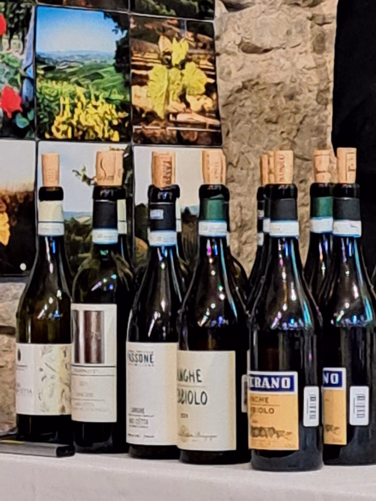Tasty Lab "Radici" ha portato all’Enoteca Regionale del Barolo un dialogo tra Nas-cëtta, Nebbiolo e filiera locale – 26 ottobre 2025