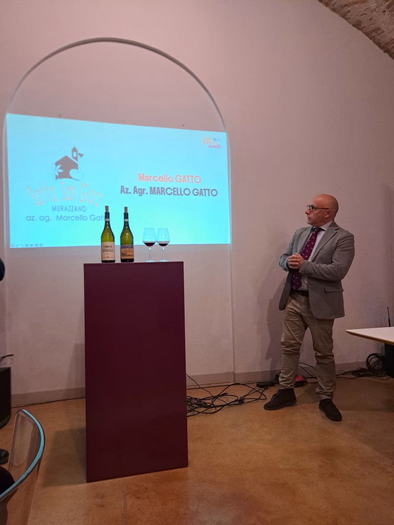 Tasty Lab "Radici" ha portato all’Enoteca Regionale del Barolo un dialogo tra Nas-cëtta, Nebbiolo e filiera locale – 26 ottobre 2025