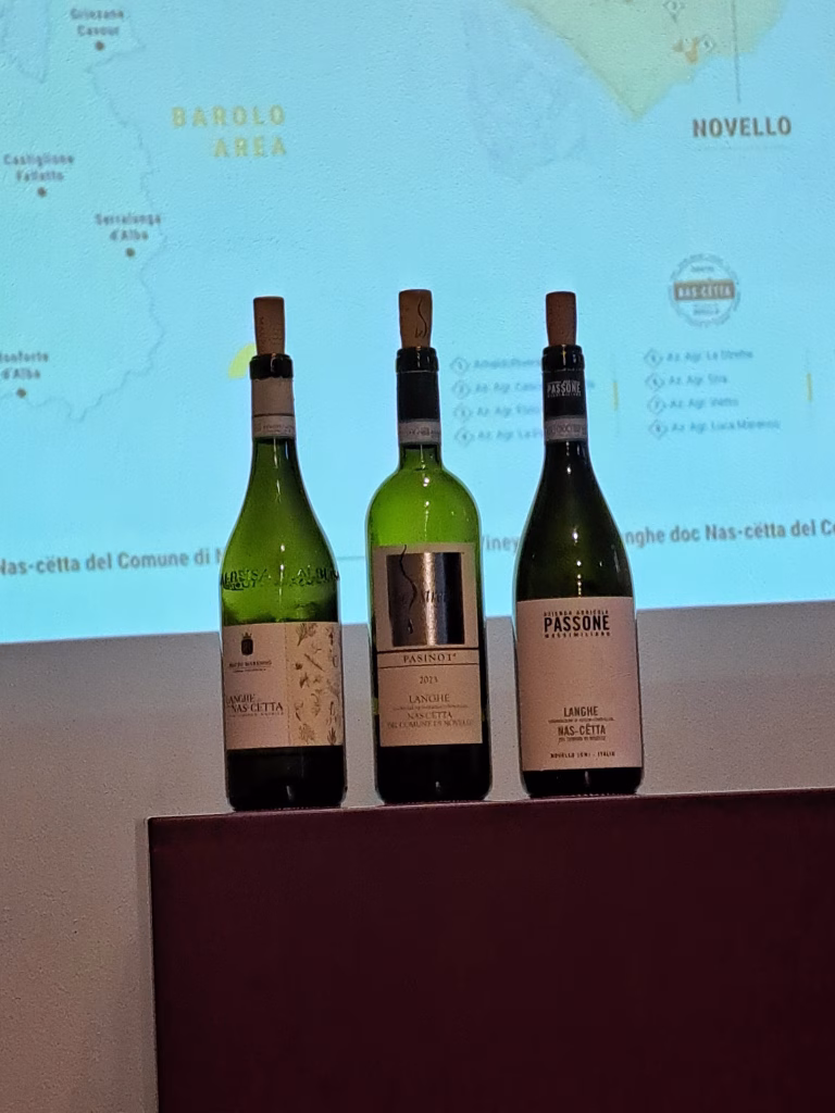 Tasty Lab "Radici" ha portato all’Enoteca Regionale del Barolo un dialogo tra Nas-cëtta, Nebbiolo e filiera locale – 26 ottobre 2025