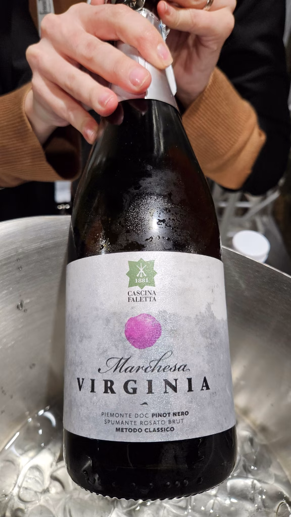 Grandi Langhe 2026: due giorni torinesi tra le bollicine di Alta Langa ed Erbaluce nel respiro effervescente delle OGR di Torino