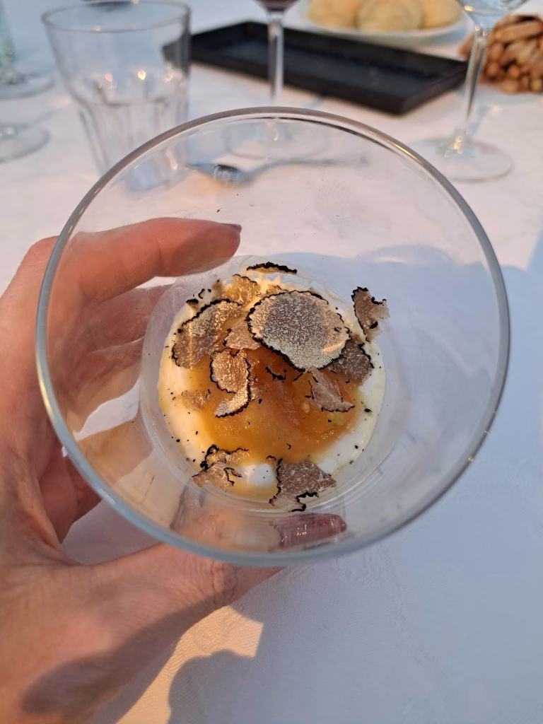 Nero Sublime 2026, a Castagnole delle Lanze il tartufo nero estivo conquista la tavola
