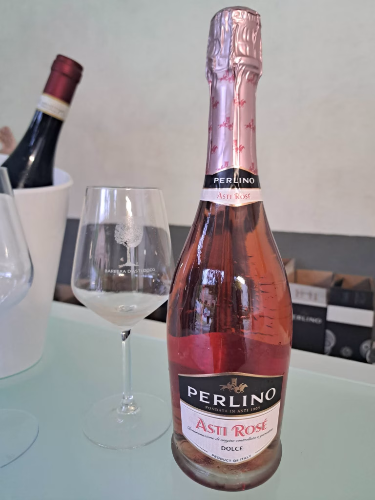 Canelli Citt&agrave; del Vino 2026, dalle Cattedrali Sotterranee ai Cru: il Piemonte delle bollicine racconta il territorio