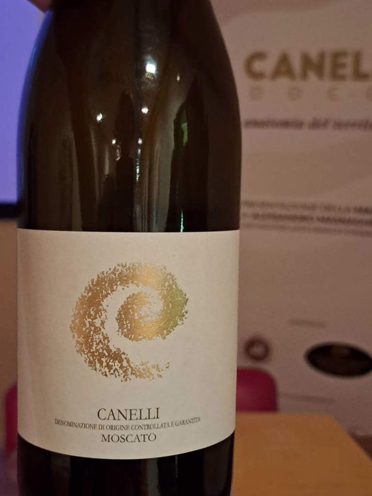 Canelli Citt&agrave; del Vino 2026, dalle Cattedrali Sotterranee ai Cru: il Piemonte delle bollicine racconta il territorio