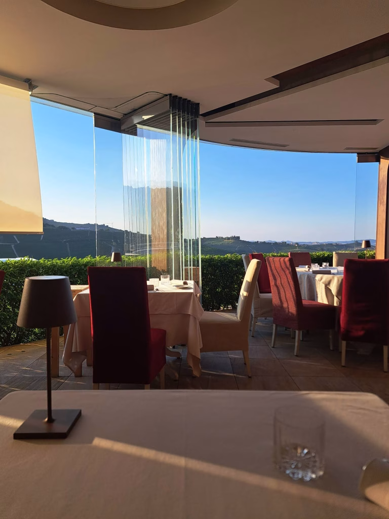 Locanda in Cannubi, a Barolo la tavola si affaccia sulle vigne 1 Locanda in Cannubi, a Barolo la tavola si affaccia sulle vigne
