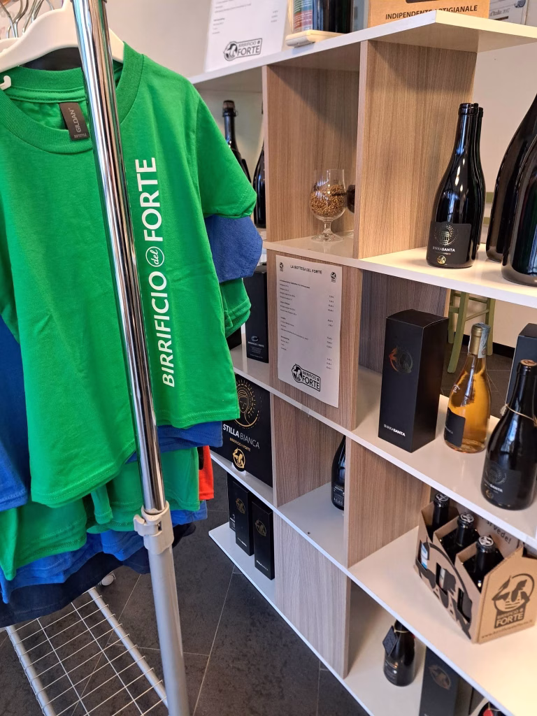 Birrificio del Forte, 15 anni a Pietrasanta: dal 7 al 9 agosto 2026 birre, visite e degustazioni per 15 Volte Forte 3 Birrificio del Forte, 15 anni a Pietrasanta: dal 7 al 9 agosto 2026 birre, visite e degustazioni per 15 Volte Forte