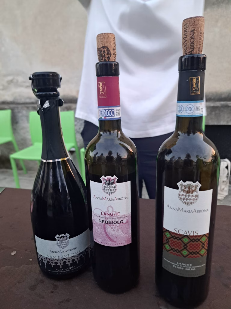 UWE &ndash; Unconventional Wine (& Spirits) Emotion 2026 a Villa Guelpa tra produttori, sapori e Club Tenco