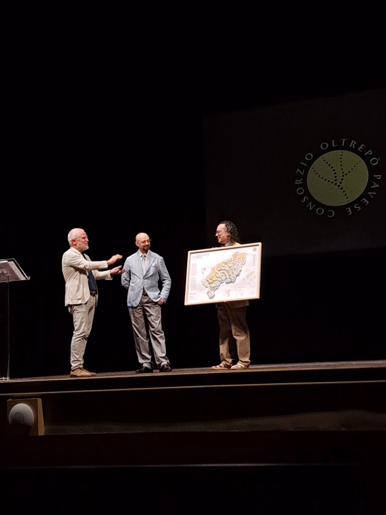 OltreGusto – Oltrepò Terra di Pinot Nero, dalla mappa geo-viticola di Masnaghetti alle degustazioni e agli showcooking, 7 settembre 2026 8 OltreGusto – Oltrepò Terra di Pinot Nero, dalla mappa geo-viticola di Masnaghetti alle degustazioni e agli showcooking, 7 settembre 2026