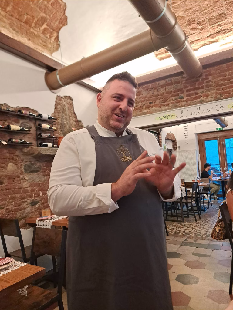 L’Uliveto, a Torino la Calabria di Claudio Lochiatto tra maccarruna, ’nduja e ricordi di casa
