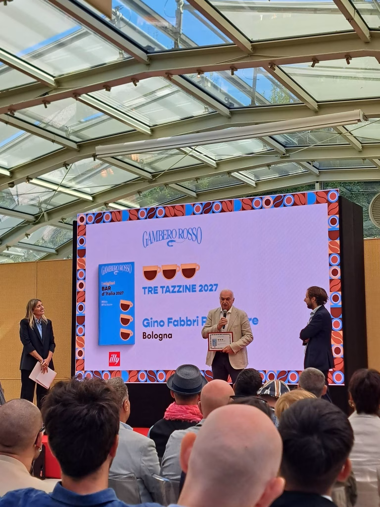 Gambero Rosso presenta I Migliori Bar d’Italia 2027: 57 Tre Tazzine e un nuovo sistema di valutazione 32 Gambero Rosso presenta I Migliori Bar d’Italia 2027: 57 Tre Tazzine e un nuovo sistema di valutazione