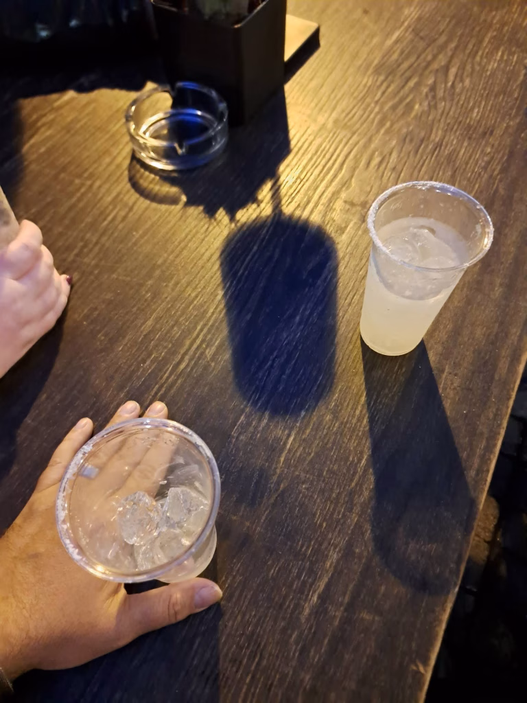 El Beso festeggia dieci anni a Torino: cucina messicana, musica e brindisi a San Salvario 11 El Beso festeggia dieci anni a Torino: cucina messicana, musica e brindisi a San Salvario