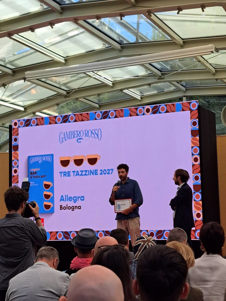 Gambero Rosso presenta I Migliori Bar d’Italia 2027: 57 Tre Tazzine e un nuovo sistema di valutazione 18 Gambero Rosso presenta I Migliori Bar d’Italia 2027: 57 Tre Tazzine e un nuovo sistema di valutazione