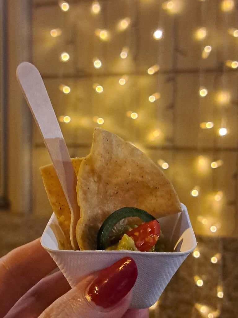 El Beso festeggia dieci anni a Torino: cucina messicana, musica e brindisi a San Salvario 10 El Beso festeggia dieci anni a Torino: cucina messicana, musica e brindisi a San Salvario