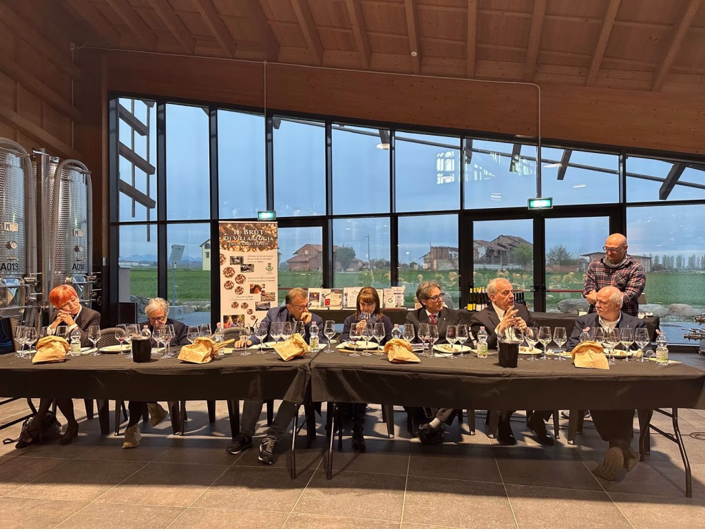 Villareggia - Sagra del Brut - cantina Luca Leggero - Il Brut non &egrave; uno Spumante
