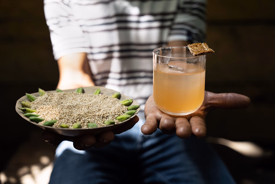 The World’s 50 Best Bars 2026: Alquímico di Cartagena vince il Michter’s Art of Hospitality Award 2 ALQUIMICO BAR - AJONJOLI