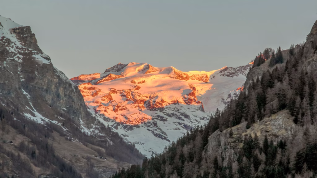 Natale 2025: mete alternative per le feste lontano dai flussi 2 FERIES - Gressoney-Saint-Jean