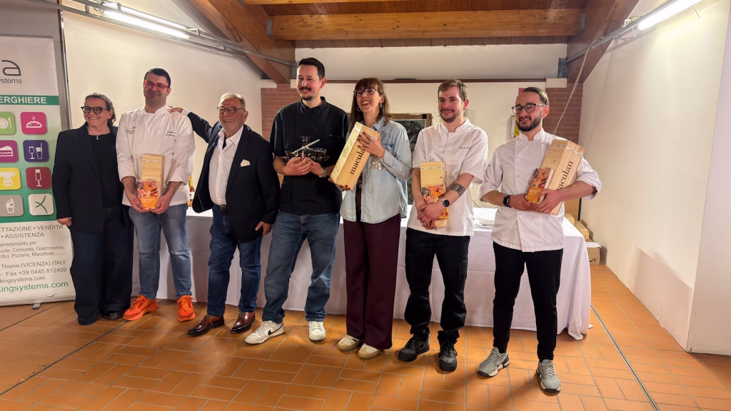 Premio Maculan 2026, Andrea Petucco conquista la sfida tra vino dolce e piatto salato 2 Premio Maculan 2026, Andrea Petucco conquista la sfida tra vino dolce e piatto salato