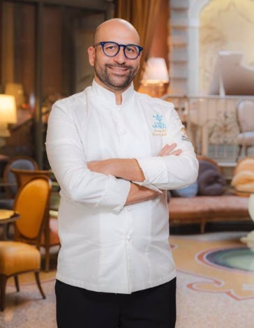 Risotto ai piselli, gambero rosso e burrata: la ricetta dello chef Domenico Mozzillo per il Ristorante Rubacuori