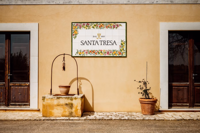 SANTA TRESA