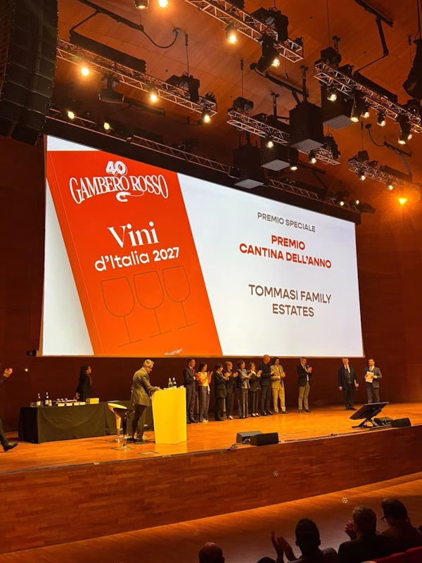 Tommasi è Cantina dell’Anno per il Gambero Rosso 2027: Tre Bicchieri al Ca’ Florian e 125 anni di storia 1 Tommasi Cantina dell'anno - Gambero Rosso