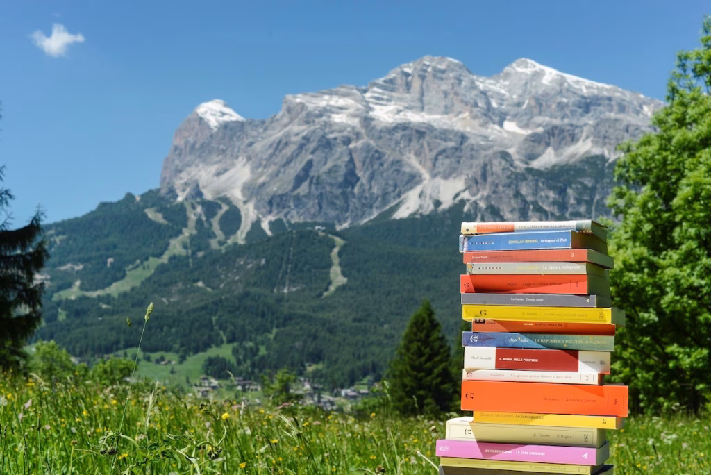 Vini e storie toscane a Cortina: Castello del Terriccio il 1° agosto 2025 a Una Montagna di Libri 1 Una Montagna di Libri Cortina