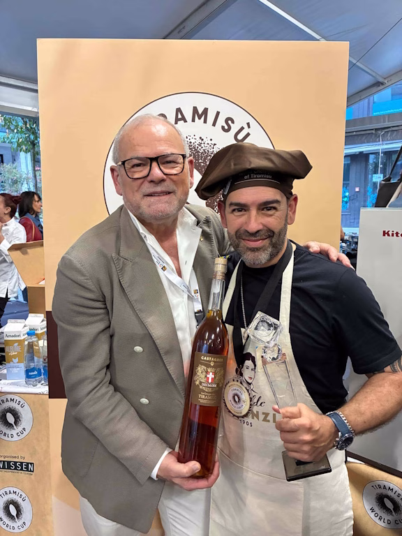 Dieci e Lode, Castagner presenta alla Tiramisù World Cup 2026 una grappa pensata per il tiramisù 1 Vincitore L'originale Marcos Muzzi