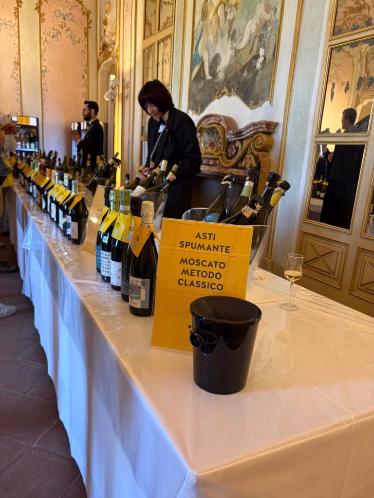 OroBianco al Castello di Costigliole d’Asti: Moscato e Chardonnay protagonisti il 2 e 3 maggio 2026 5 OroBianco al Castello di Costigliole d’Asti: Moscato e Chardonnay protagonisti il 2 e 3 maggio 2026