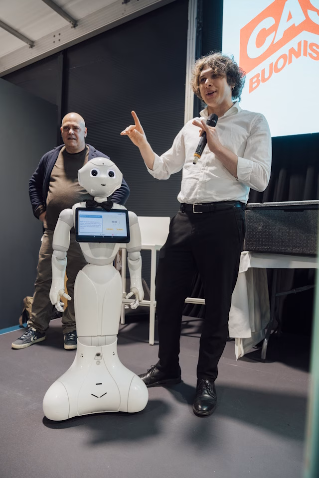 AI ai fornelli? Non per ora: il vitello tonnato di "Pepper" perde contro lo chef Massimiliano Brunetto 2 casa buonissima - 24-10-25 orticola